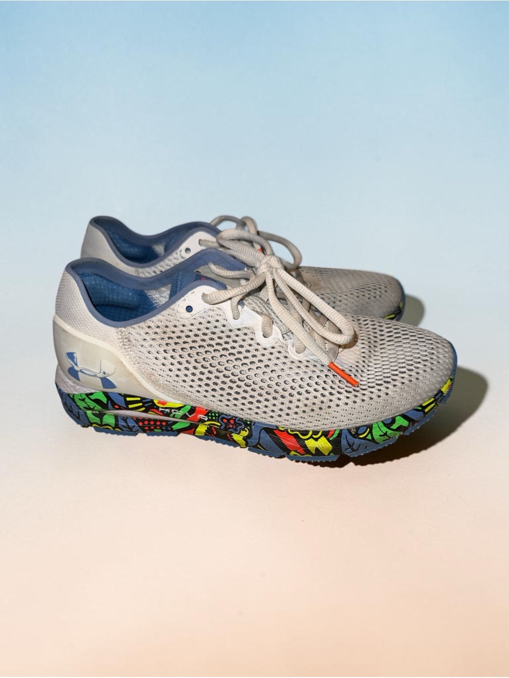 Under Armour Womans HOVR Sonic 4 Athletic Shoes (8.5)